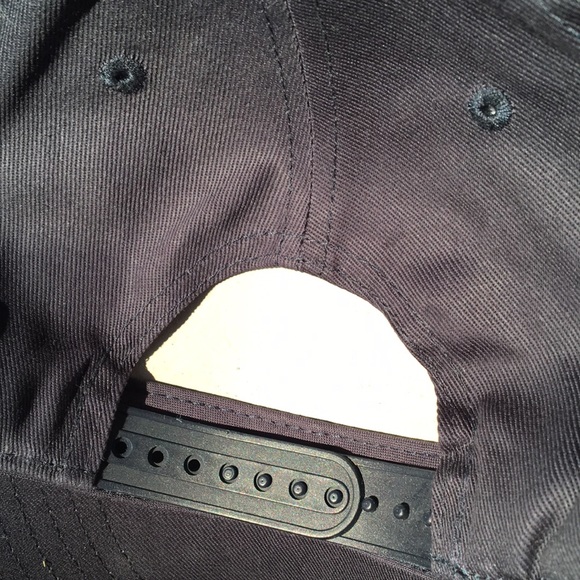 Con-way freight trucker hat SnapBack 6 full panel style cap NWOT dark blue - Picture 3 of 8